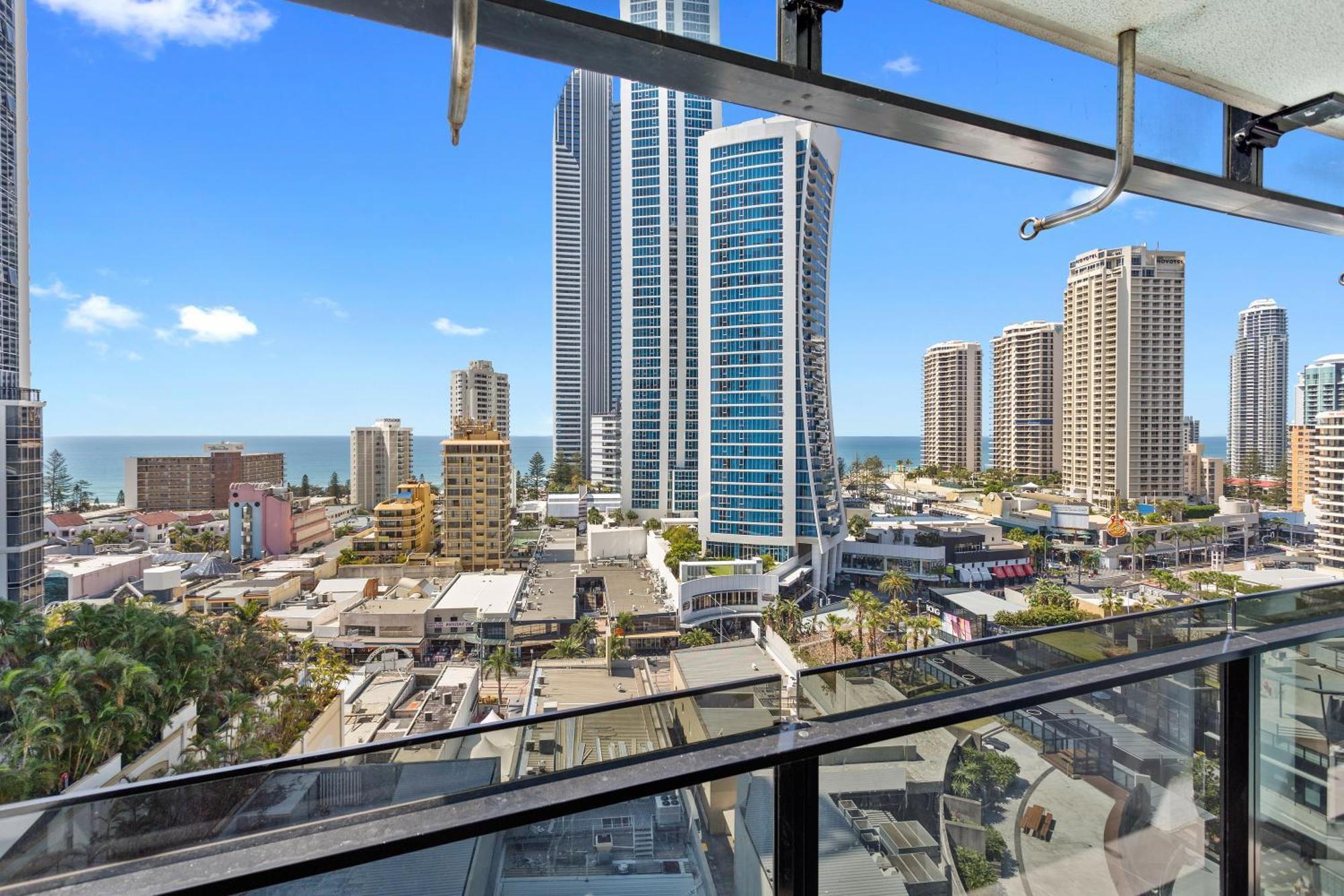 Holiday Holiday Circle On Cavill Apartments Gold Coast Chambre photo