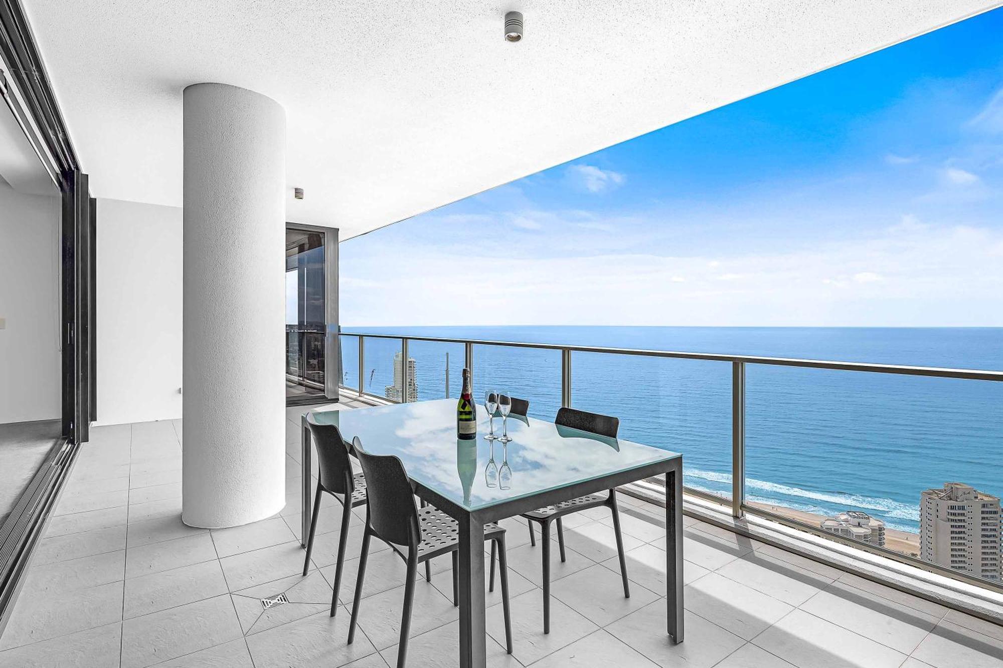 Holiday Holiday Circle On Cavill Apartments Gold Coast Chambre photo