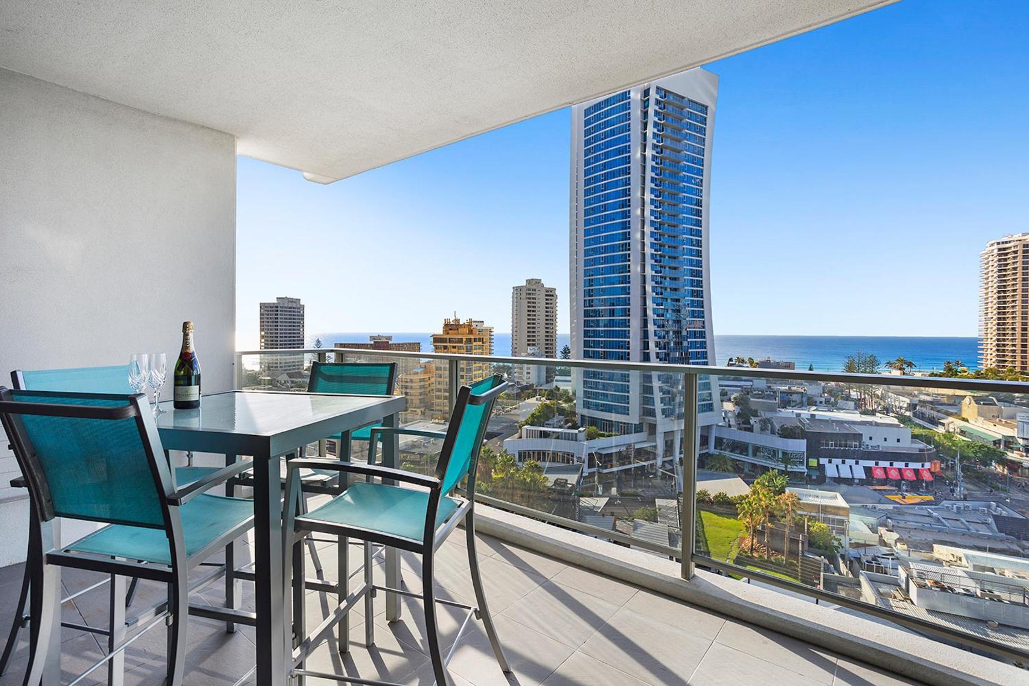 Holiday Holiday Circle On Cavill Apartments Gold Coast Extérieur photo